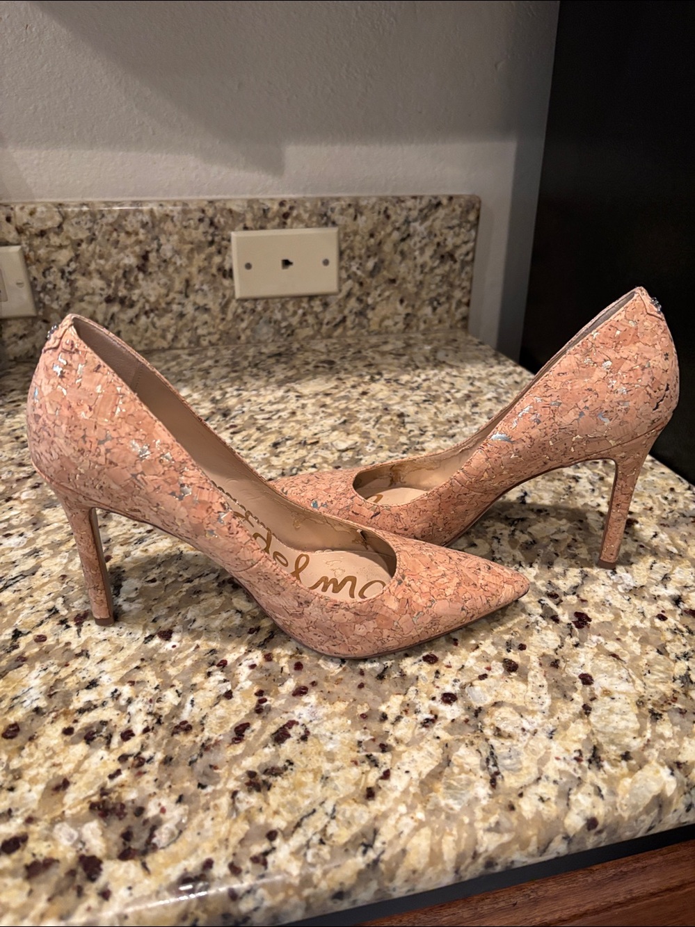 Sam Edelman Peach-Pink Cork-Effect Pointed Toe Pumps, 4 Inch heels - Picture 4 of 5